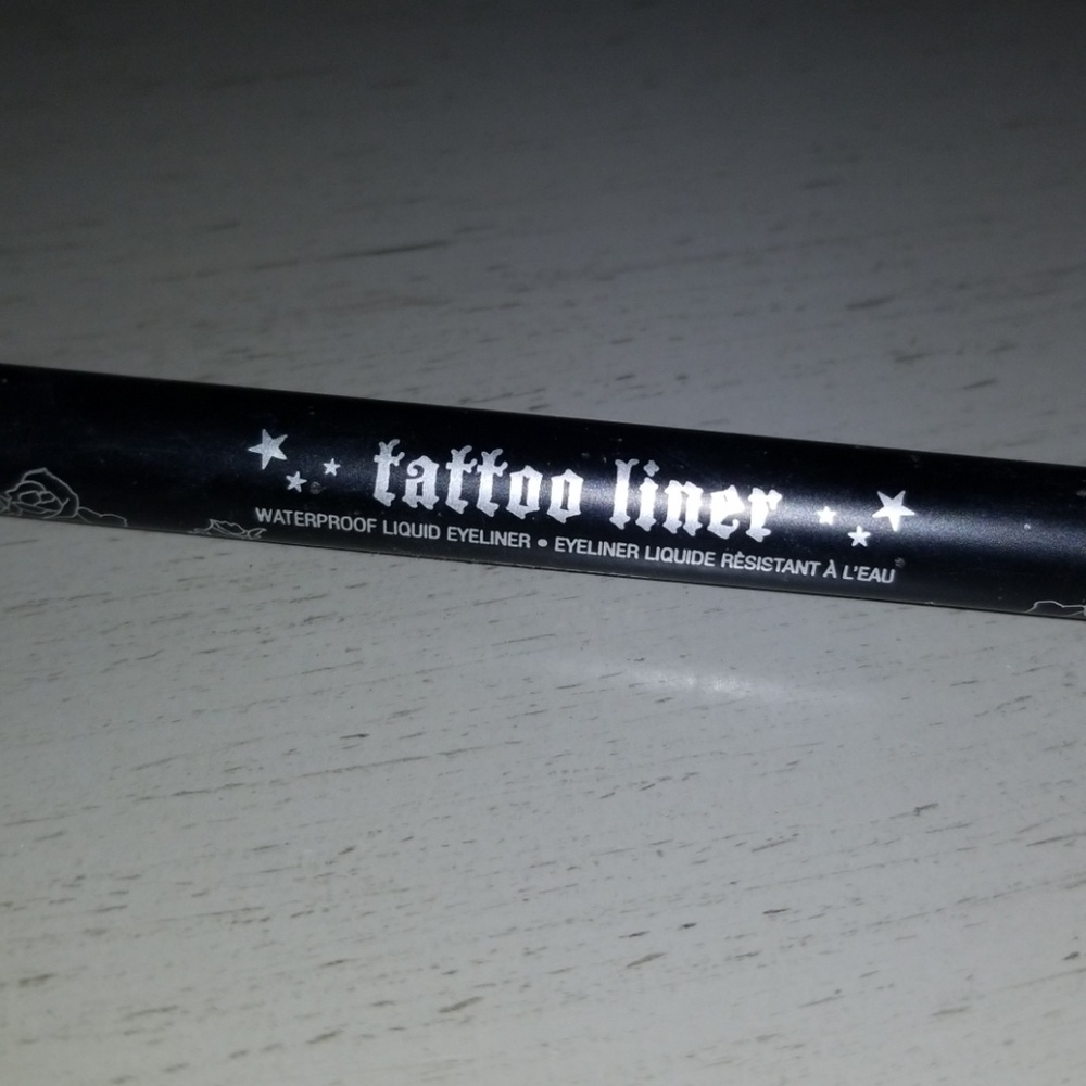 Tattoo liner liquid eyeliner